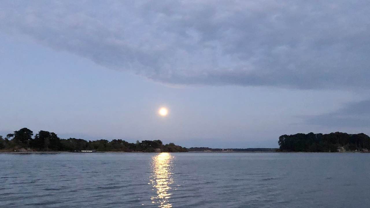Full Moon guided walk - Women only - September Corn Moon