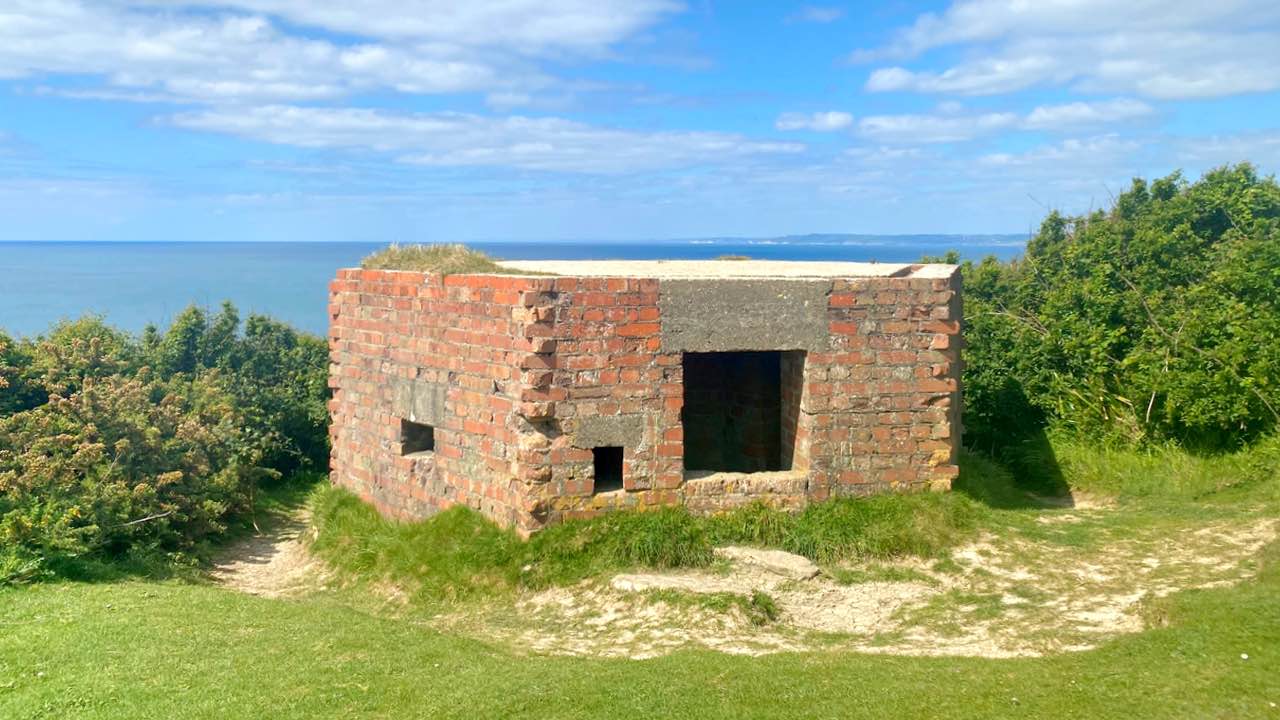 Barrows to Bunkers - a free guided walk through 4000 years of Hive Beach's history