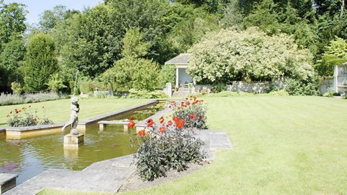 Boveridge garden fayre