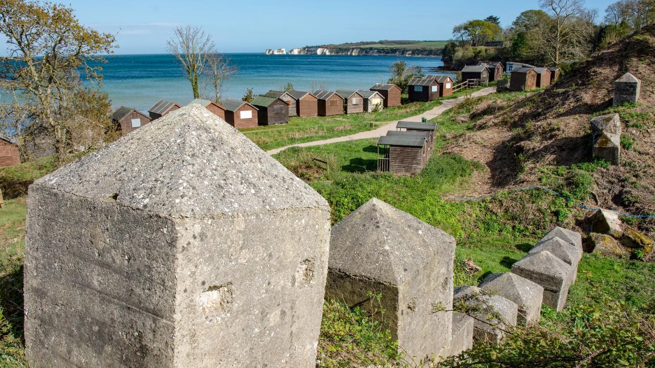 Discovering WW2 at Studland Walk - Knoll & Fort Henry